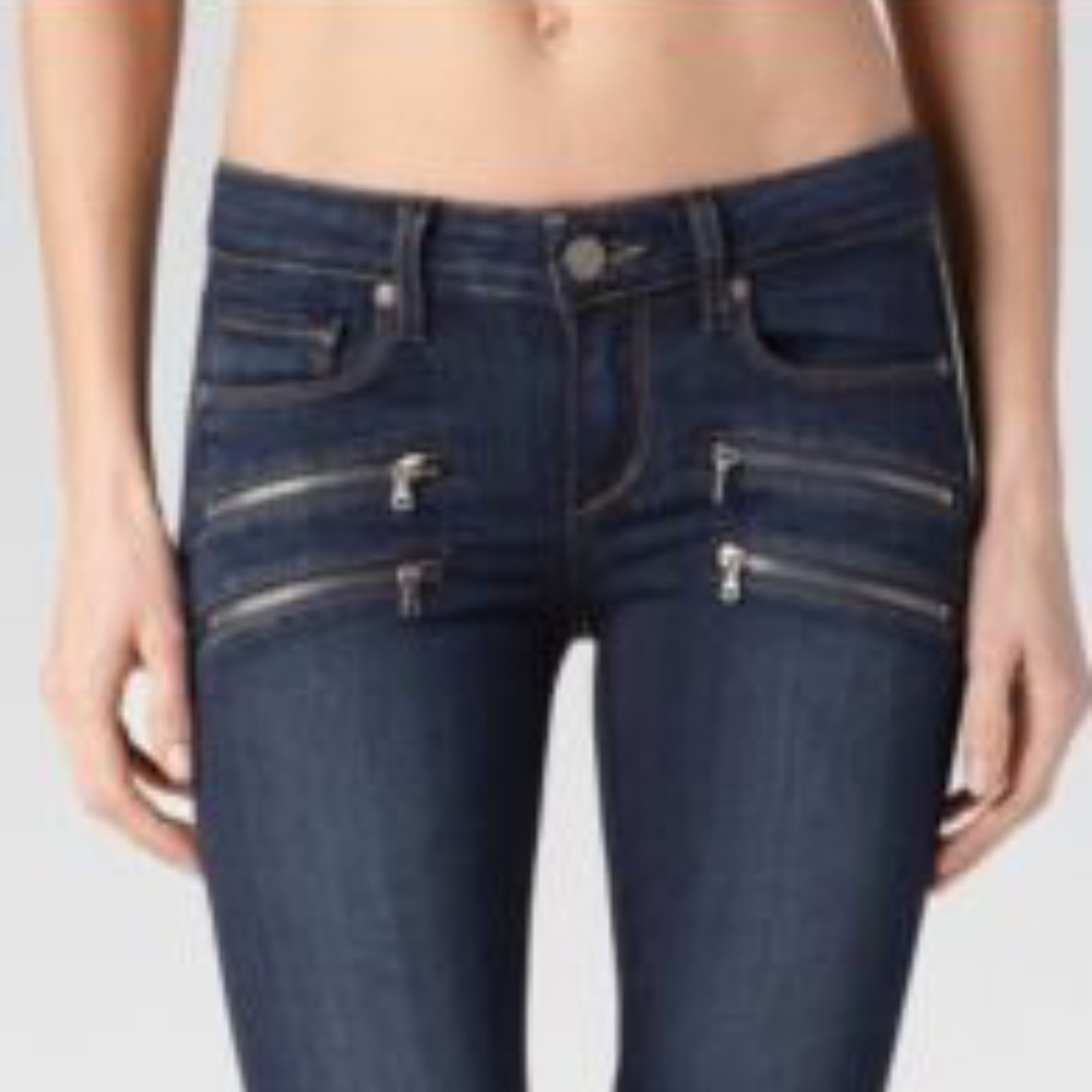 PAIGE LOW RISE JEANS (SIZE 26)